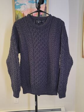THE IRISH STORE Traditional Crew Neck Aran Sweater Charcoal Men's Size S
